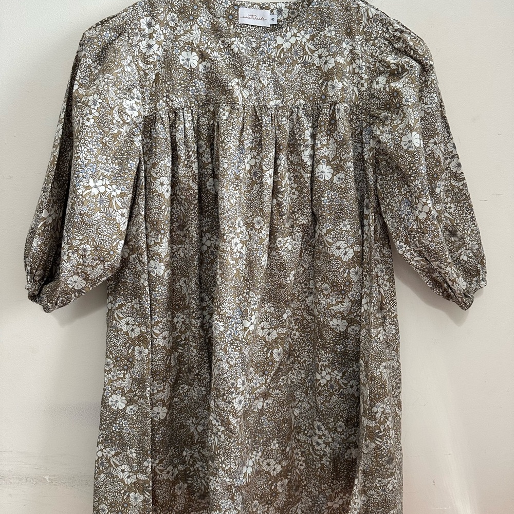 Sweet Threads Floral Patterned Dress with Puff Sleeves Kid’s Size 8 Brown
